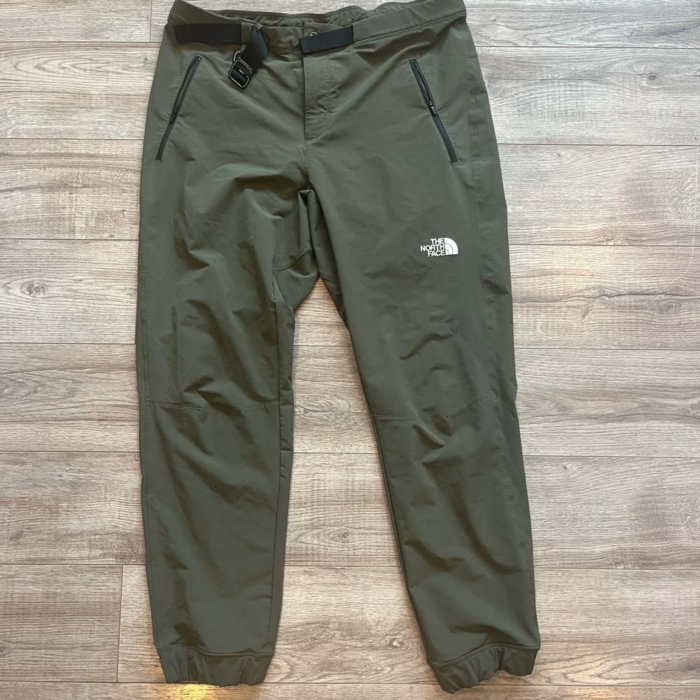 The North Face Men's Olive Pants